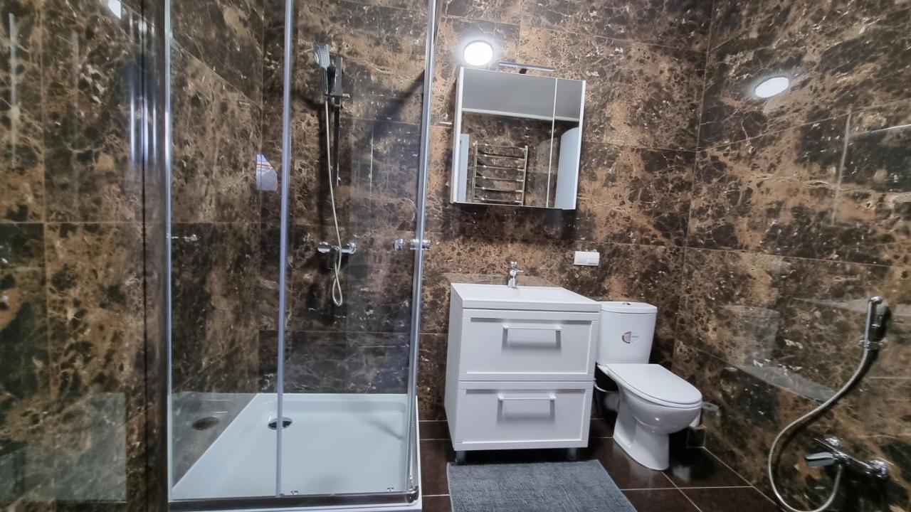 Apartamento Mansarda Kamianets-Podilskyi Exterior foto
